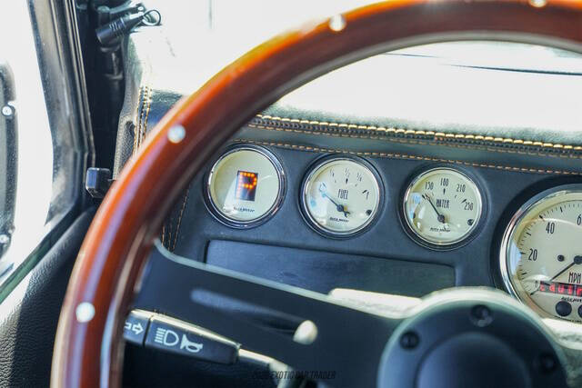 1990 Land Rover Defender