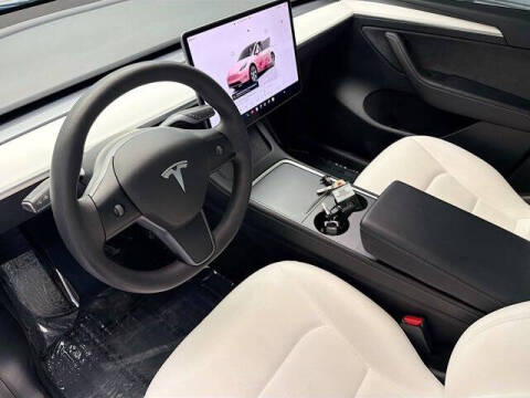 2023 Tesla Model Y Long Range