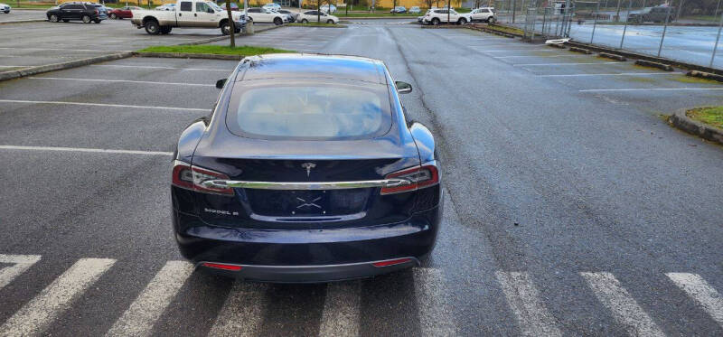 2013 Tesla Model S