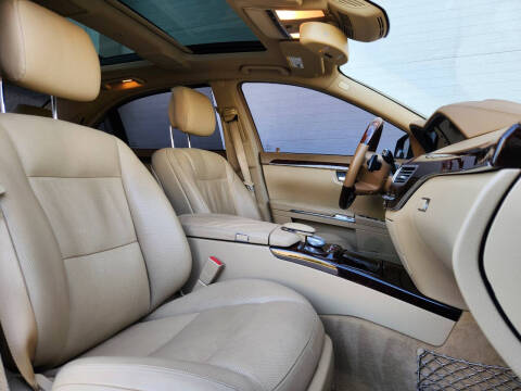 2013 Mercedes-Benz S-Class S 550 4MATIC