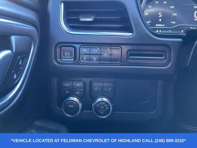 2023 GMC Yukon XL SLT