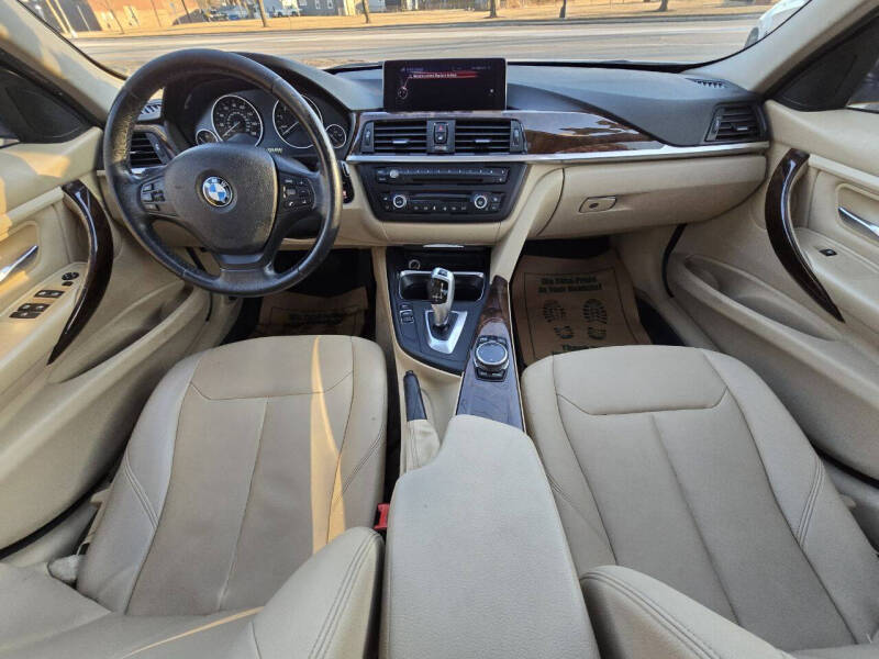 2014 BMW 3 Series 320i xDrive