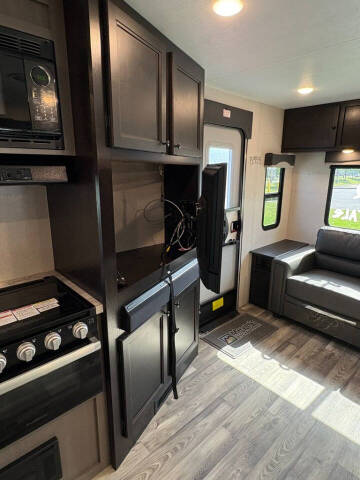 2022 Starcraft RV Super Lite