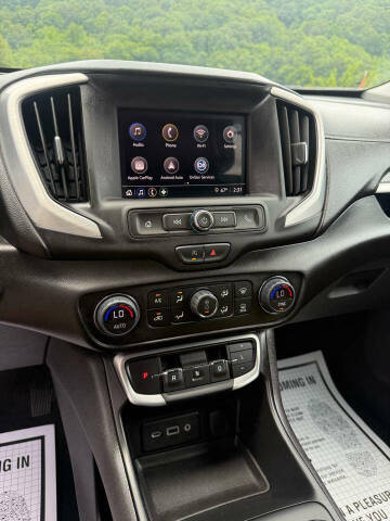 2024 GMC Terrain SLE