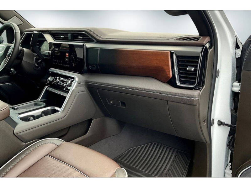 2025 GMC Sierra 3500HD