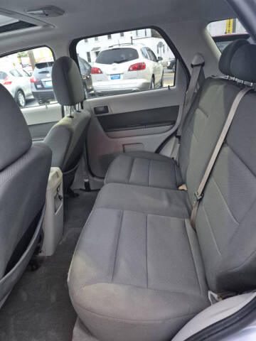 2009 Ford Escape XLT