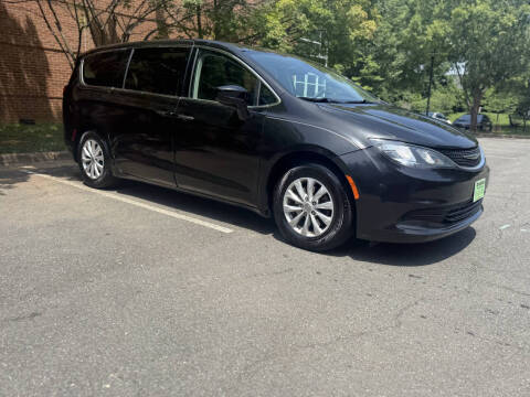 2017 Chrysler Pacifica Touring