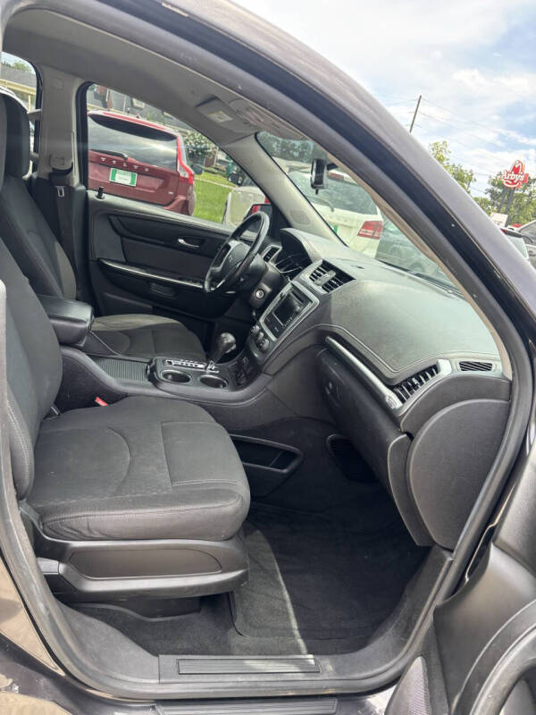 2016 GMC Acadia SLE-1
