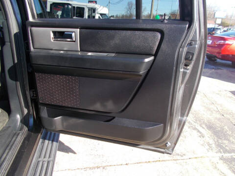 2017 Ford Expedition EL XLT