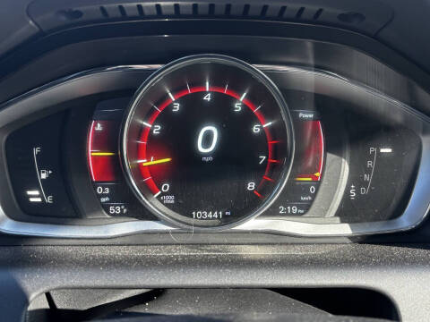 2015 Volvo XC60 T5 Drive-E Premier