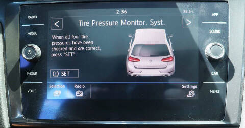 2018 Volkswagen Golf TSI SE