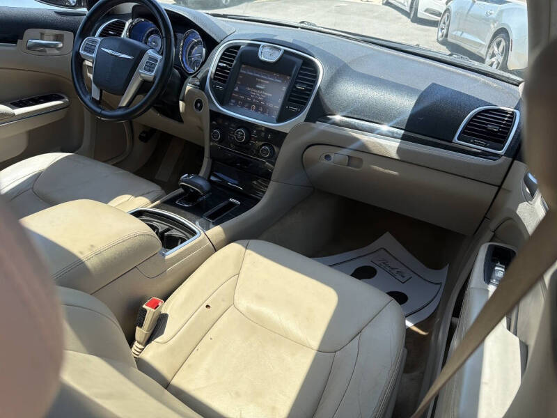 2014 Chrysler 300