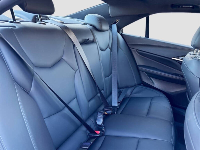 2025 Cadillac CT4 Luxury