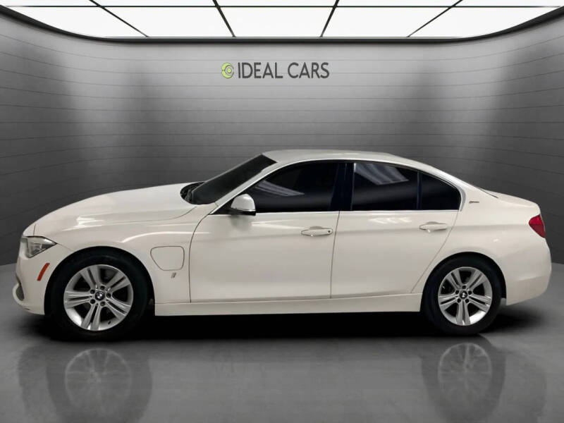 2018 BMW 3 Series 330e iPerformance