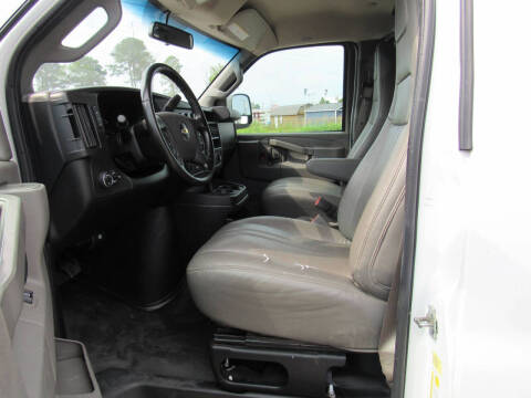 2020 Chevrolet Express 2500