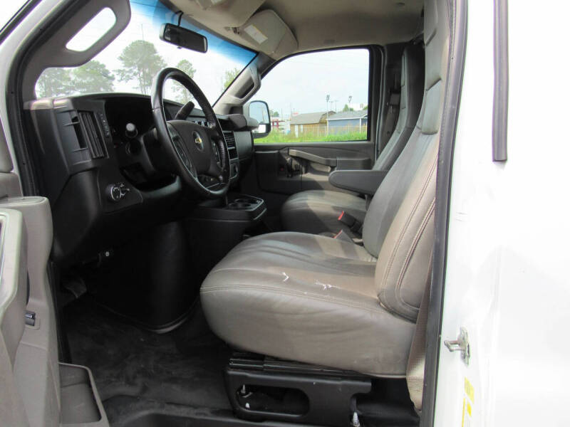 2020 Chevrolet Express 2500