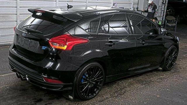 2017 Ford Focus ST