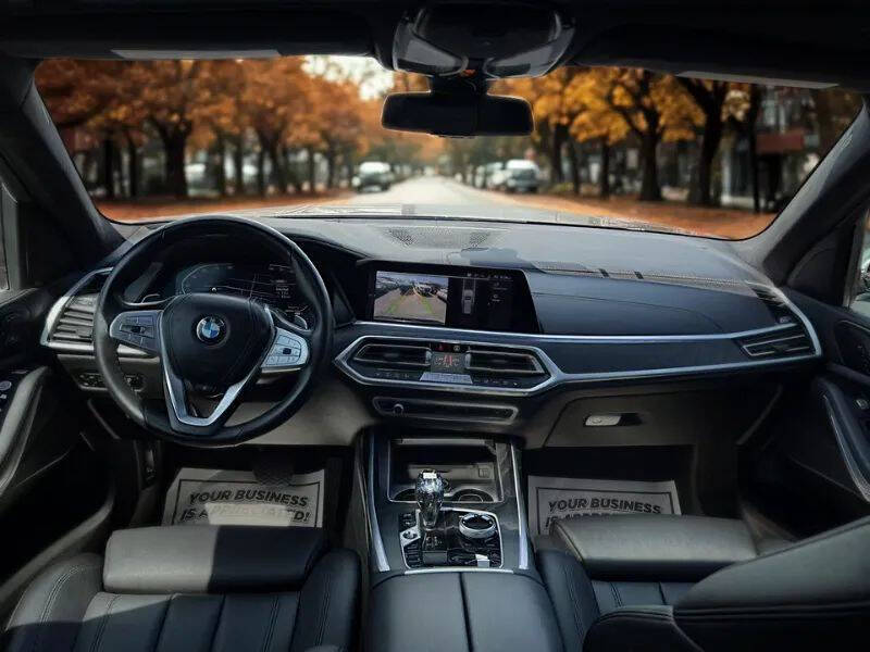 2022 BMW X7 xDrive40i