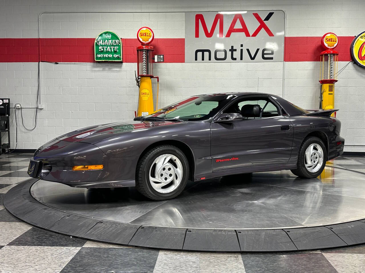 1993 Pontiac Firebird 6