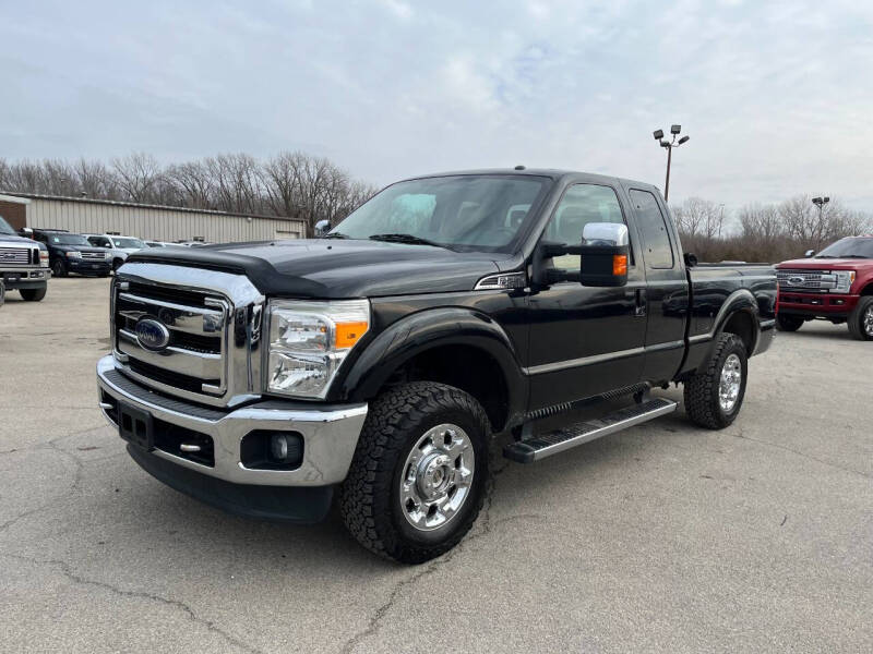 2015 Ford F-250 Super Duty Lariat photo 2