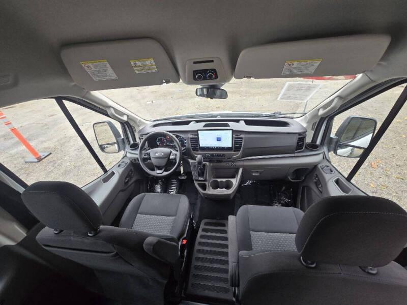 2022 Ford Transit 350 XLT