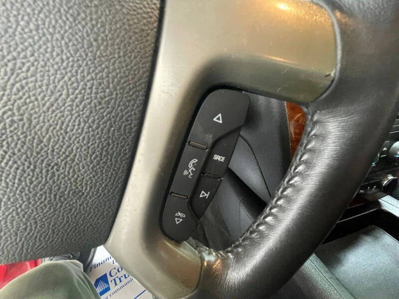2012 Chevrolet Avalanche LS