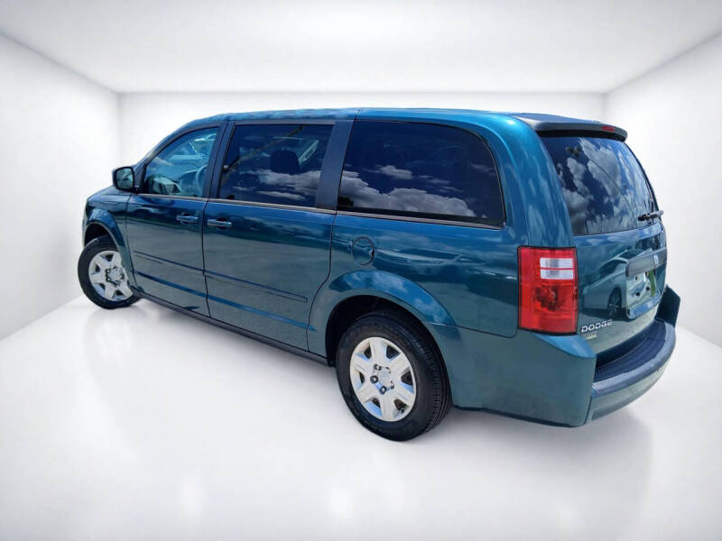 2009 Dodge Grand Caravan SE