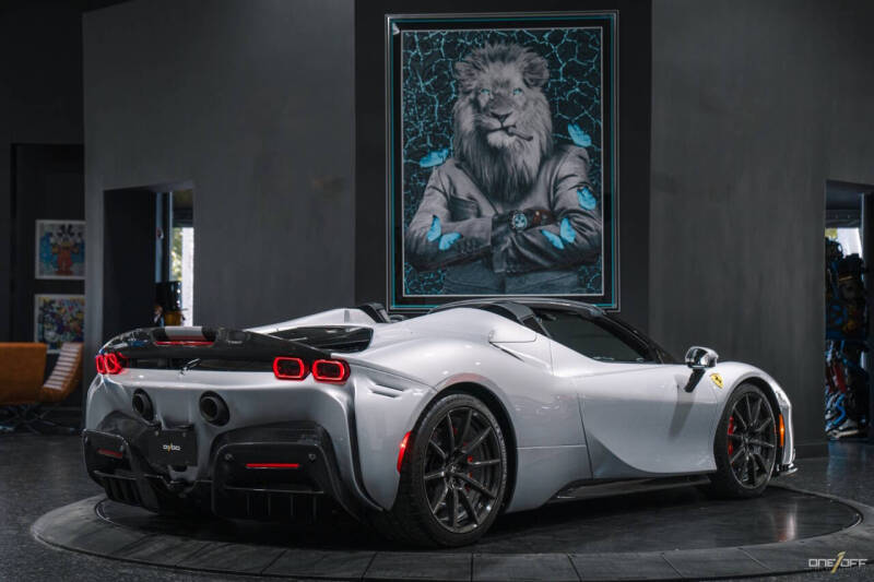 2022 Ferrari SF90 Spider