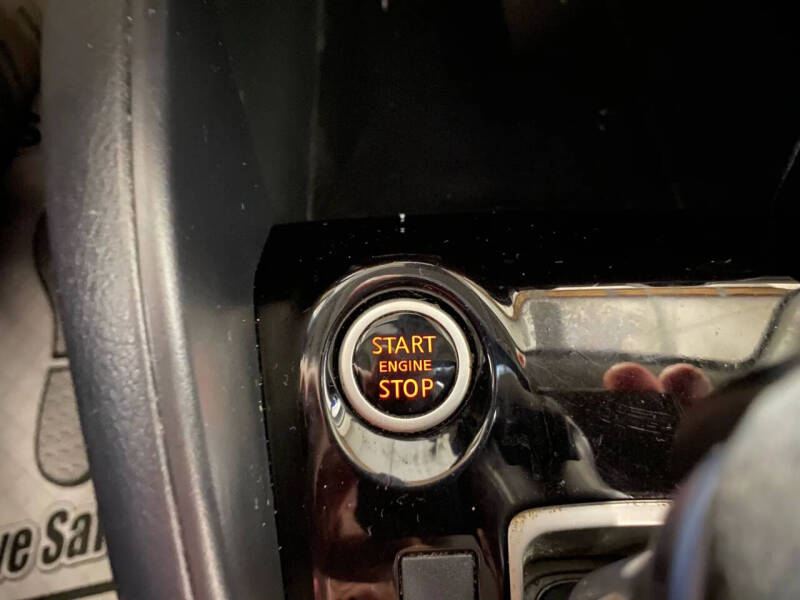 2020 Nissan Versa SV