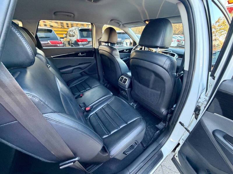 2019 Kia Sorento EX Sport