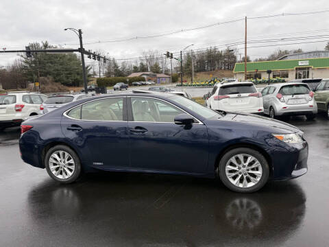 2013 Lexus ES 300h