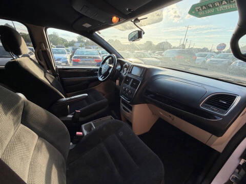 2016 Dodge Grand Caravan SE
