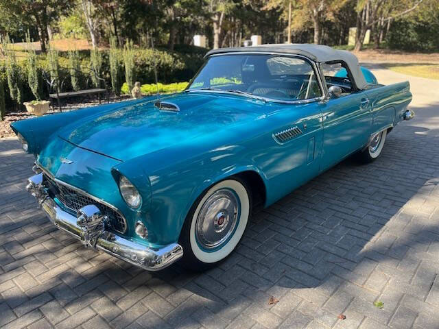 1956 Ford Thunderbird