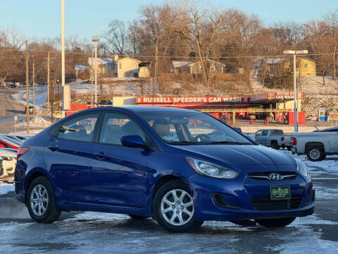 2012 Hyundai Accent GLS