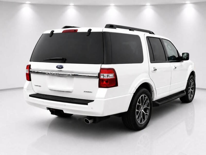 2017 Ford Expedition XLT