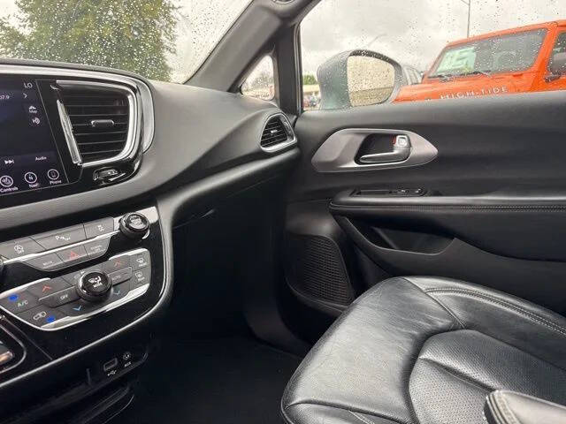 2018 Chrysler Pacifica Touring L