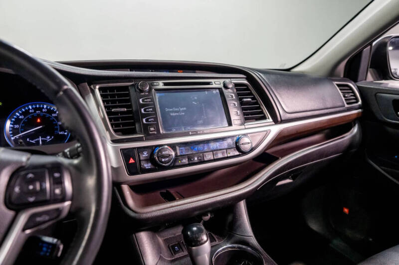 2016 Toyota Highlander