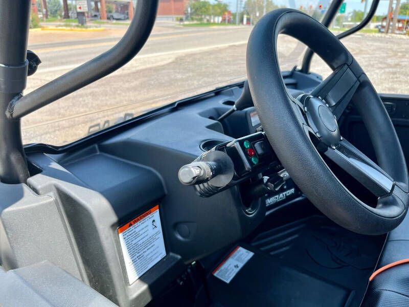 2023 Intimidator GC1k Crew