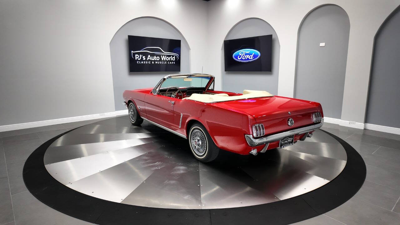 1965 Ford Mustang 3