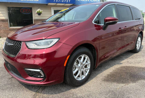 2023 Chrysler Pacifica Touring L