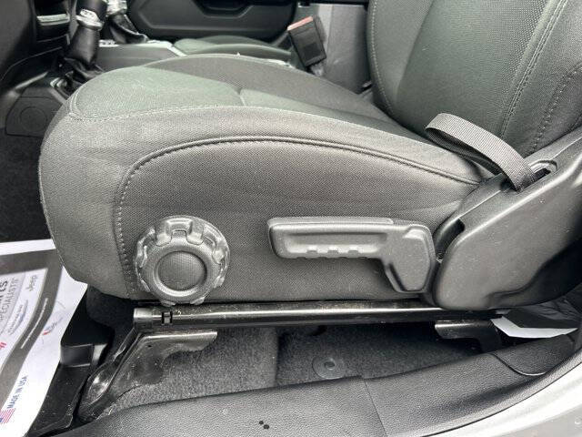 2021 Jeep Gladiator Willys