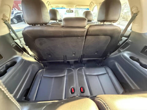 2014 Nissan Pathfinder SL