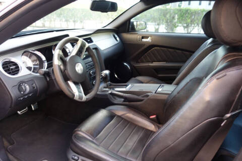 2012 Ford Mustang V6 Premium