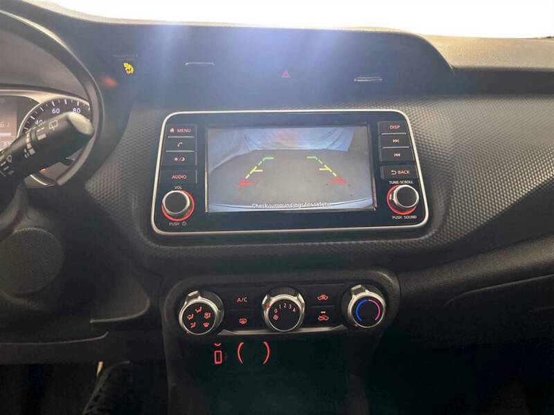 2022 Nissan Kicks S