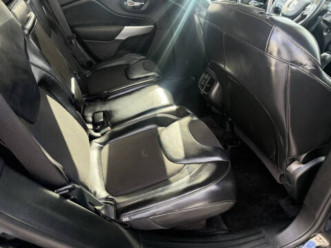 2018 Jeep Cherokee Latitude Plus