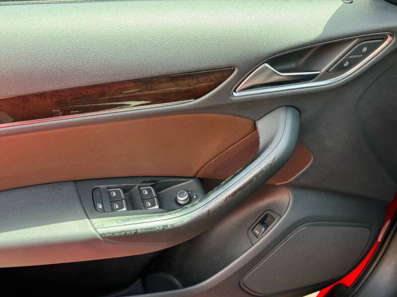 2016 Audi Q3 2.0T quattro Premium Plus