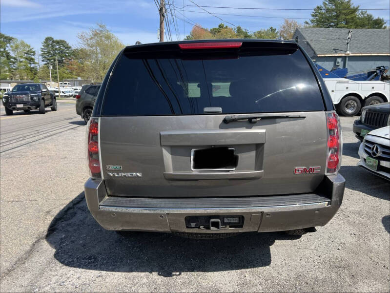 2011 GMC Yukon Denali