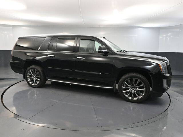 2019 Cadillac Escalade ESV Luxury