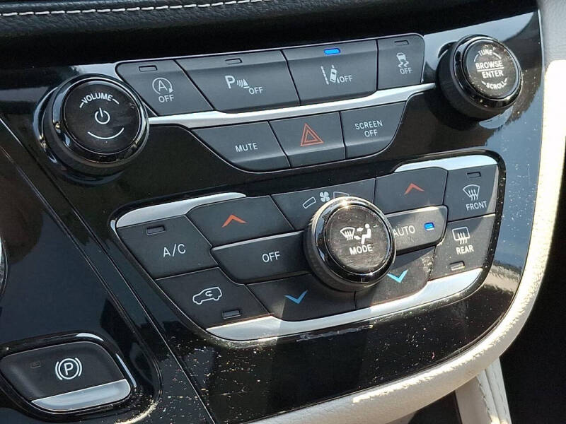 2024 Chrysler Pacifica Limited