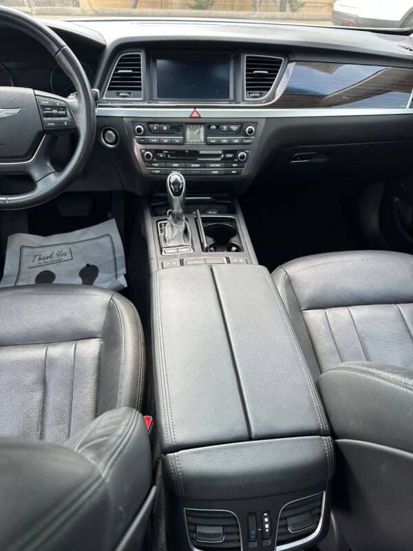 2017 Genesis G80 3.8